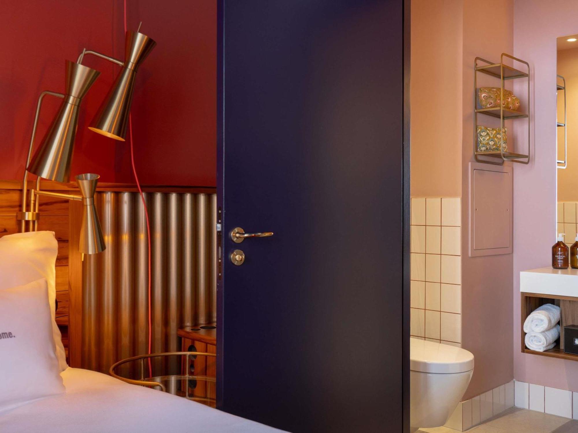 25hours Terminus Nord Hotel 4*